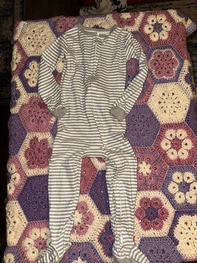 cloud island Gray & White Striped Footed Pajamas - Double Zipper One-Piece